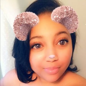 Meet your Posher, Kendra